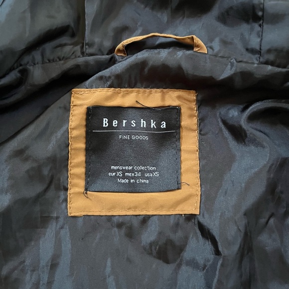 Bershka Brown Hooded Bomber Jacket  Mens XS
Multiple pockets - Picture 7 of 8